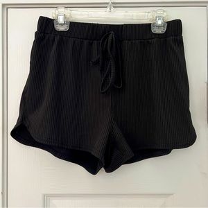 Shein Black Ribbed Shorts Size 4